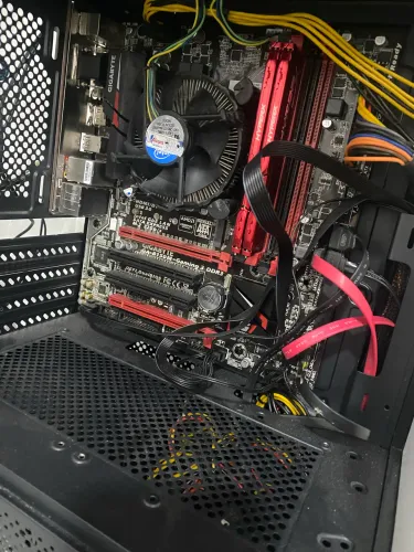 Placa mãe com processador core i5 6 geração e memória 16 giga ddr3