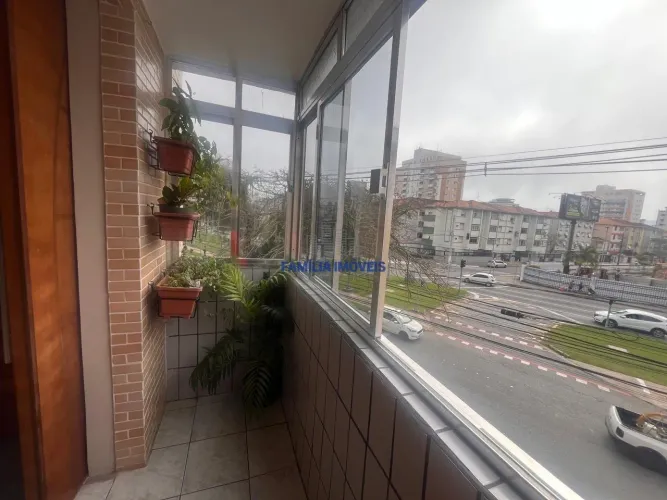 Apartamento à venda 2 quartos sacada Gonzaga Santos/SP