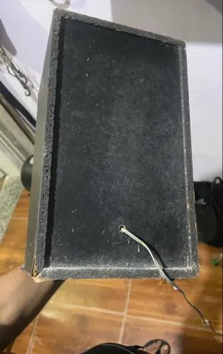 2 Caixas de som cce antiga