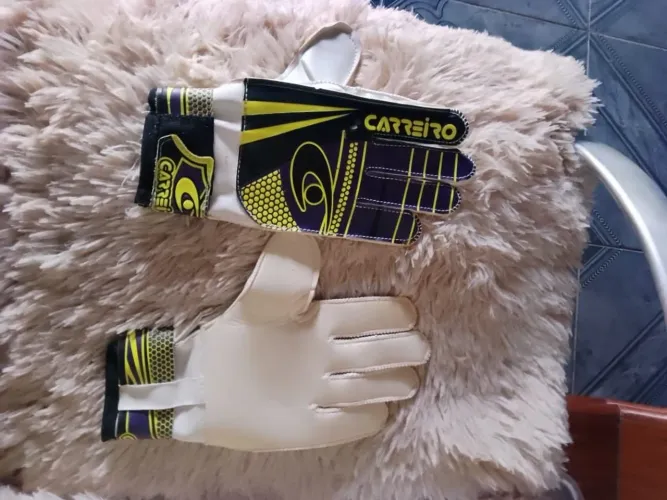 Luvas de Goleiro
