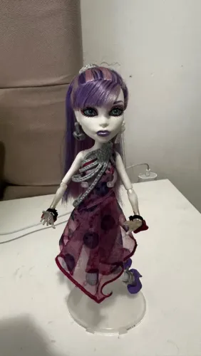 Spectra Dot dead gorgeous monster high