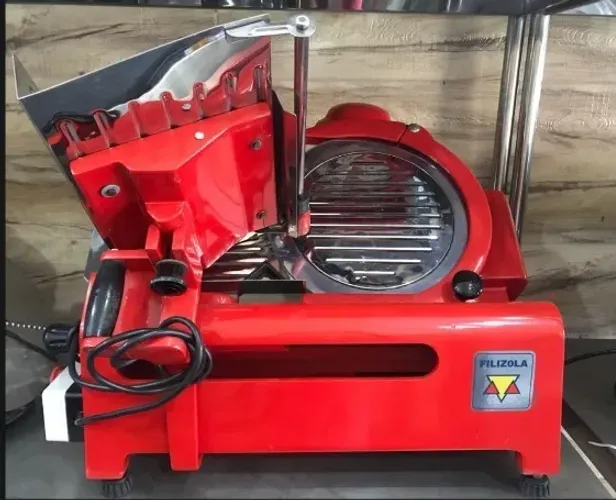 Cortador de Frios  101 S - 220V - Filizola