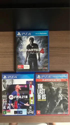 Kit 3 Jogos PS4 Originais - Uncharted 4 + FIFA 21 + The Last of Us