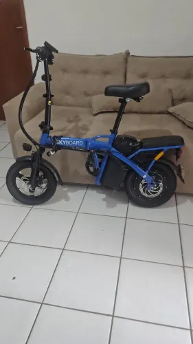 BIKE ELÉTRICA 40KM POR HORA E 40KM DE AUTONOMIA