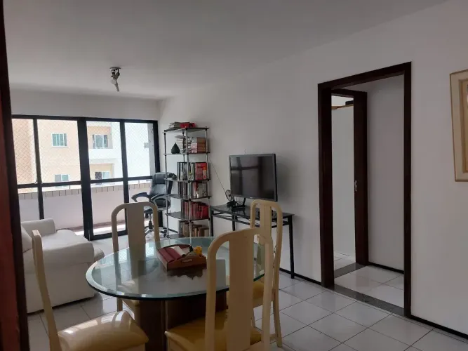 Ed. Villa Borghese | Renascença | 71m² | Nascente | 2 Quartos c/ Varanda | R$ 450 Mil