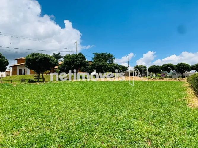 Lote de esquina 1.000m²; em condomínio fechado Serra dos Bandeirantes com projeto aprovado