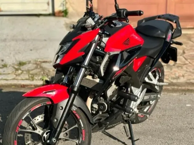 Vendo cb twisteer 300f 2024