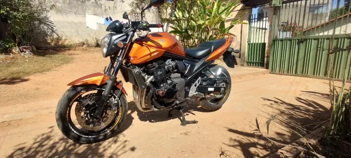 Bandit 650n 13/14 super nova