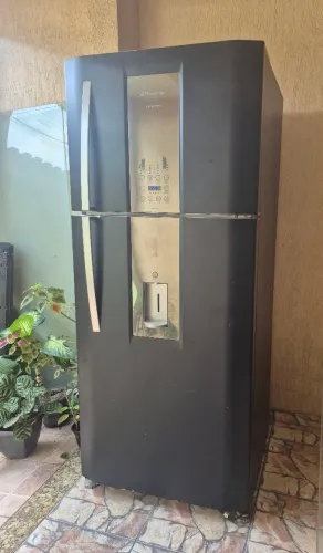 Geladeira Electrolux 542L Infinity D180X