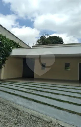 Casa à venda com 4 suítes no condomínio Saint Thomás Rua Uruana,9, Carapicuíba - SP