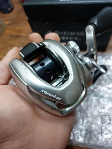 Carretilha Shimano Metanium MGL