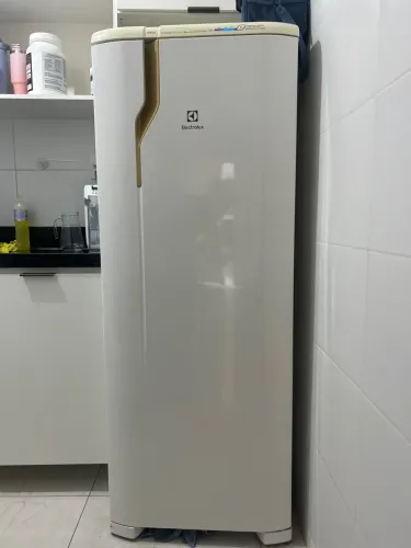 Geladeira Eletrolux 