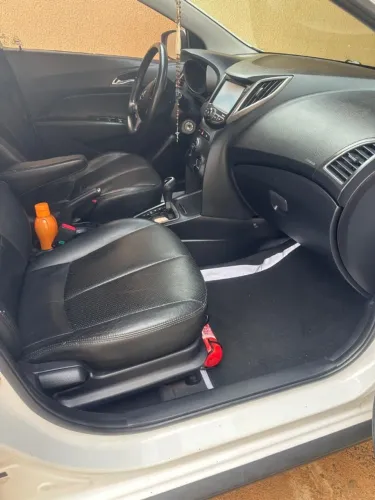 Hyundai HB20X Style 1.6 Flex 16V Aut. 2015