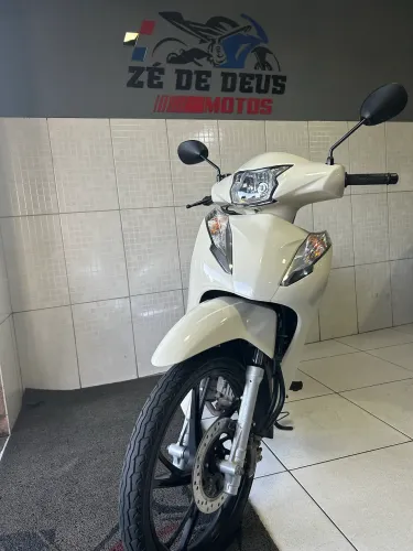 Biz 125 2024 com 7 mil km FINANCIAMOS PELO BANCO