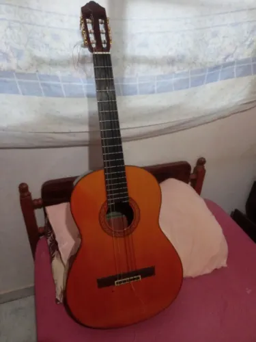 Violao yamaha