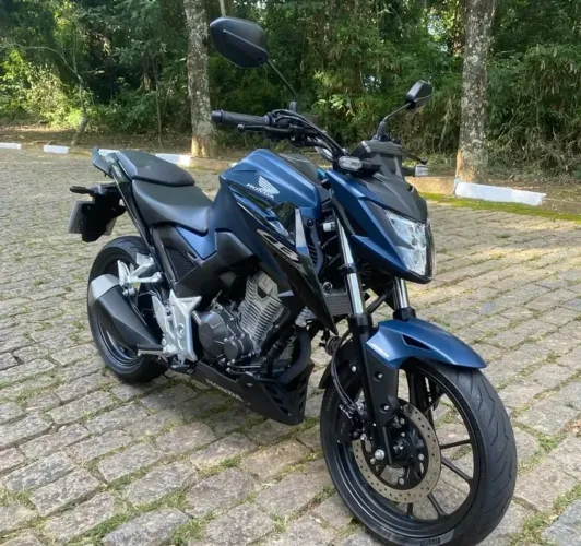 CB300F TWISTER