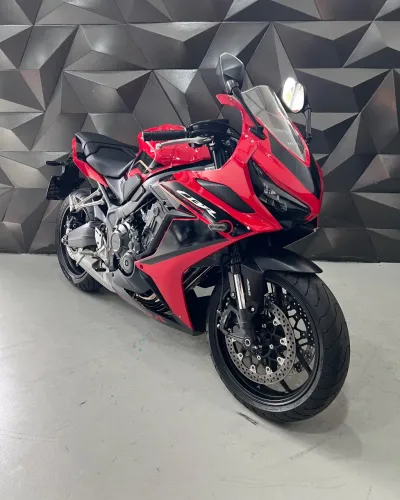 CBR 650 R