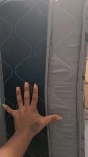 Colchão de solteiro mola ensacada 