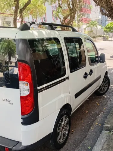 Fiat Doblo ELX 1.4 MPI Fire Flex 8V 4P 2011