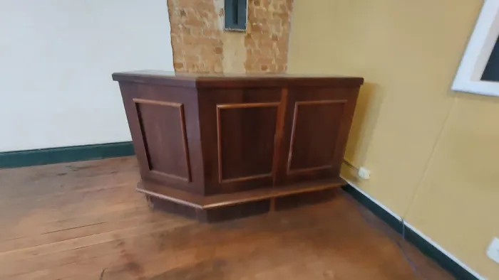 Balcão de Atendimento em L - Ótimo Estado