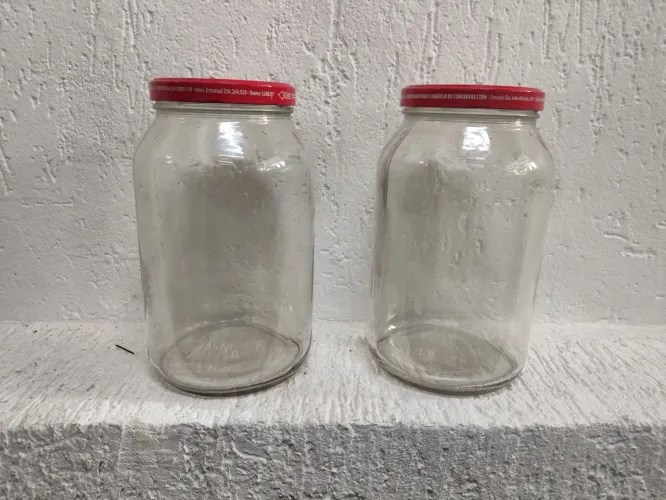 Vidros de palmitos Para conservas...