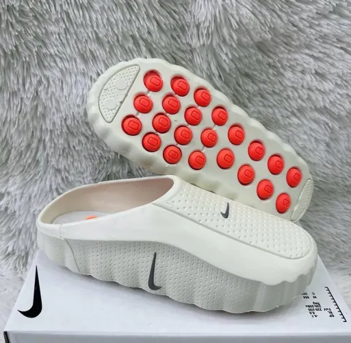 Slide Nike Mind