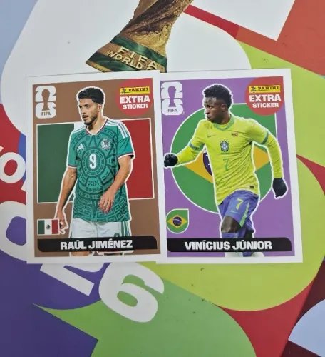 2 Figurinhas Legend