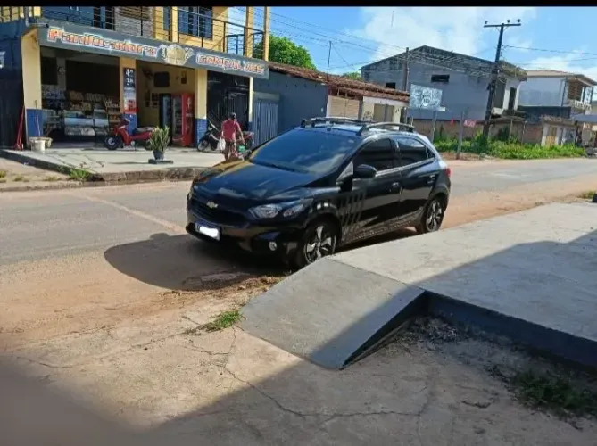 Chevrolet Onix Hatch LT 1.0 8V Flex Mec. 4P 2019