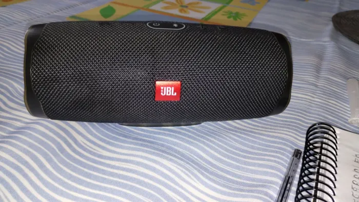 JBL CHARGE 4