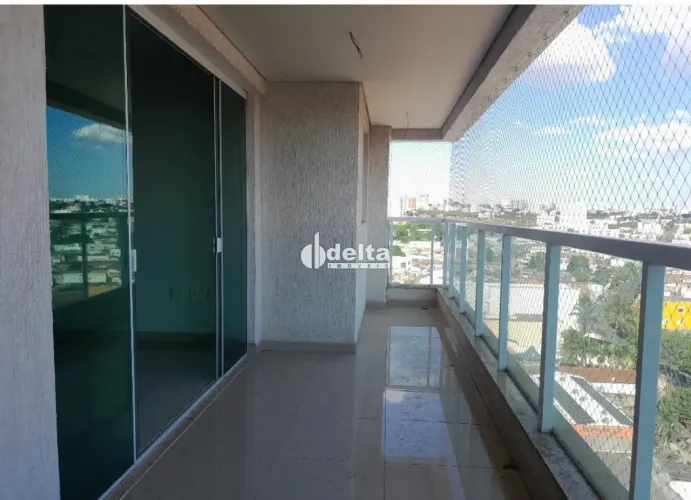 Apartamento com 3 suítes disponível para venda no bairro Carajás em Uberlândia-MG