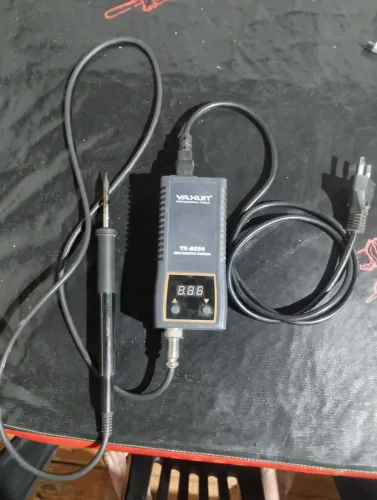 Ferro de solda digital de precisão 