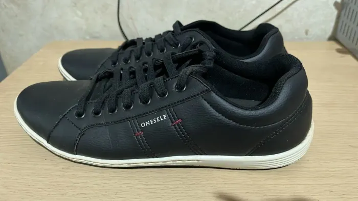 Sapatenis Oneself TM 39