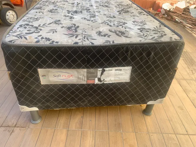 Cama de Solteiro 150,00