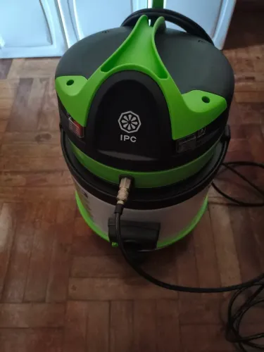 Vendo extrato super nova, pra sair rápido 2,400 reais 