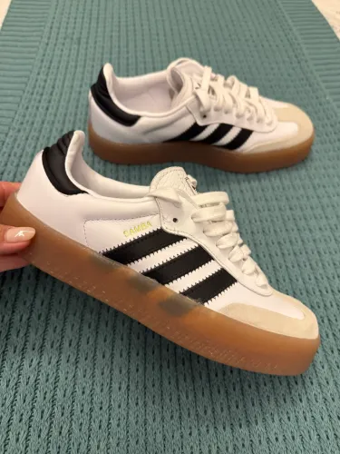 Tênis Adidas Samba ORIGINAL/NOVO/37