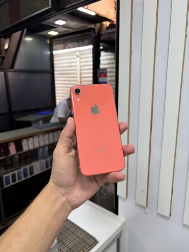 iPhone XR - 128GB 