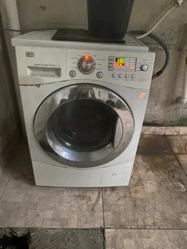 Lava e seca LG