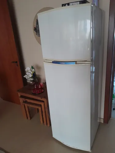 Geladeira e frizzer horizontal