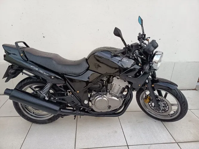Cb 500