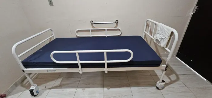 CAMA HOSPITAL REFORÇADA