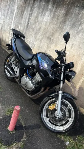 CB 500 carburada