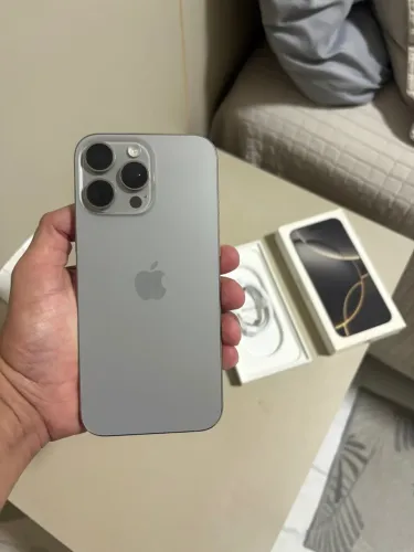 iPhone 16 Pro Max - 256Gb