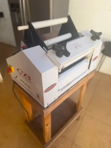 CILINDRO ELÉTRICO PARA MASSAS CB 300 SUPER
