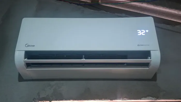 Vendo ar condicionado midea ecomaster 12mil btu