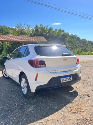 Chevrolet Onix Hatch LTZ 1.0 12V TB Flex Aut. 5P 2020