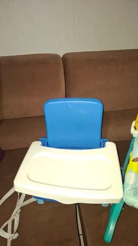 Cadeira infantil alimentação