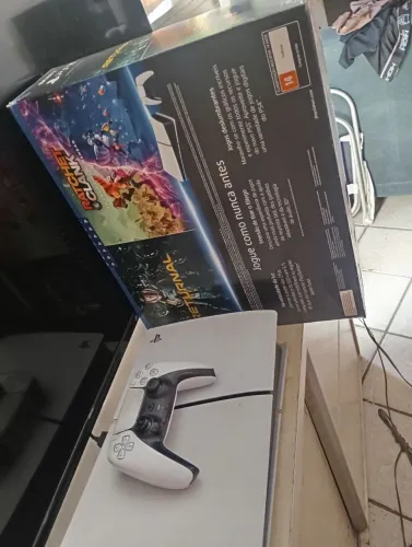 Ps5 semi novo , caixa , nota fiscal!