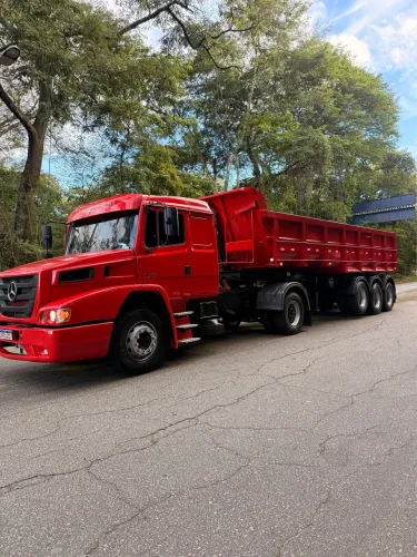 Vende-se Mercedes-Benz Atron 1635