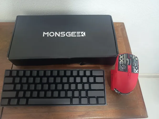 Teclado e mouse gamer