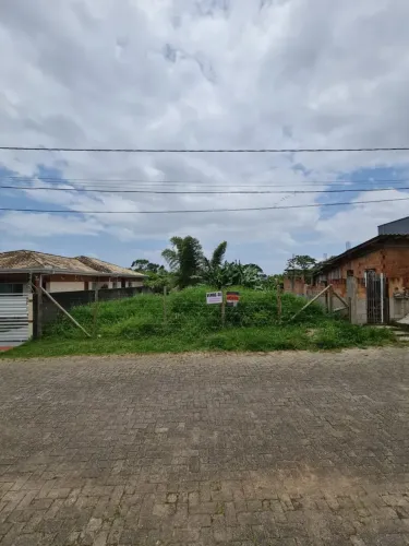 Lote/Terreno para venda possui 360 metros quadrados em Serraria - São José - Santa Catarin